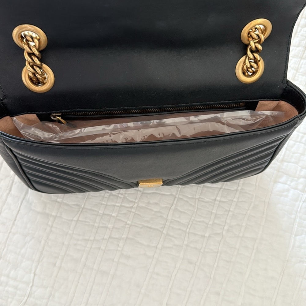 Gucci - Picture 5 of 16